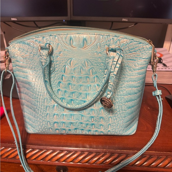 Beautiful blue purse. - Picture 3 of 4